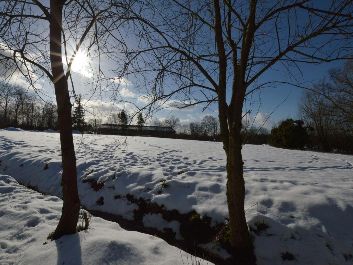 Quaint Cottage In Mont Near High Fens Nature Park Malmedy Bilik gambar
