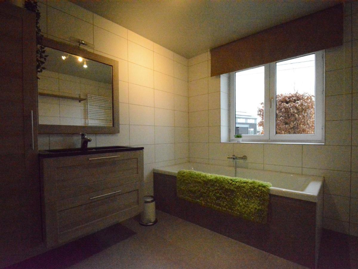 Quaint Cottage In Mont Near High Fens Nature Park Malmedy Luaran gambar